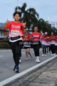 Runner Photo 1790760
