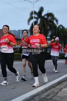 Runner Photo 1790763