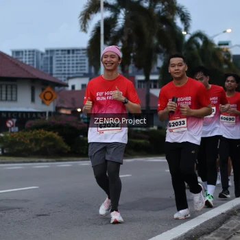 Runner Photo 1790774