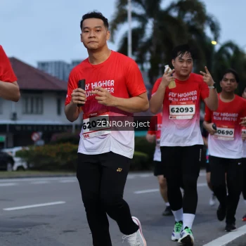 Runner Photo 1790789