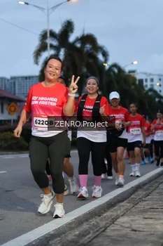 Runner Photo 1790818