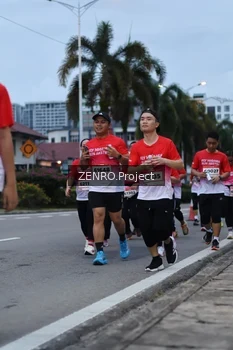 Runner Photo 1790826