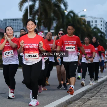 Runner Photo 1790837