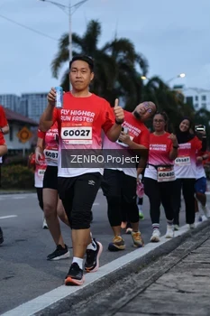 Runner Photo 1790848