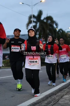 Runner Photo 1790868