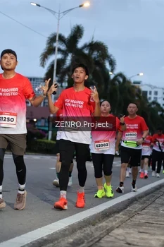 Runner Photo 1790945