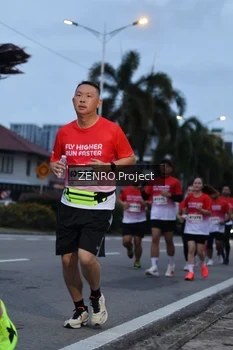 Runner Photo 1790949