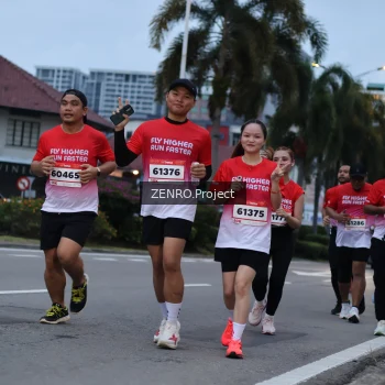 Runner Photo 1790959