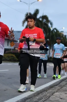 Runner Photo 1791011