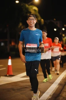 Runner Photo 1791038