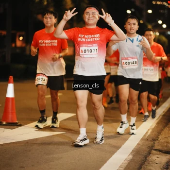 Runner Photo 1791147