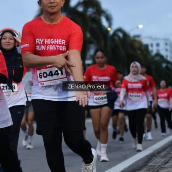 Runner Photo 1791190