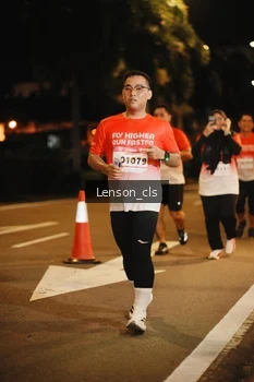 Runner Photo 1791224