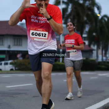 Runner Photo 1791289