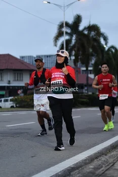 Runner Photo 1791399