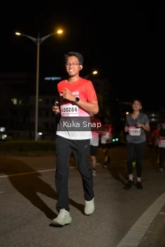 Runner Photo 1791438