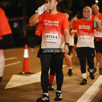 Runner Photo 1791478