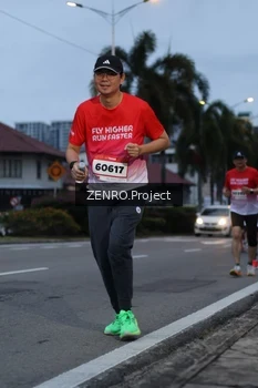 Runner Photo 1791747