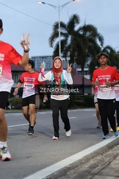 Runner Photo 1791841