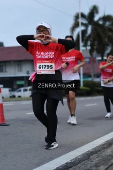 Runner Photo 1792114