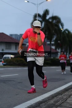 Runner Photo 1792171