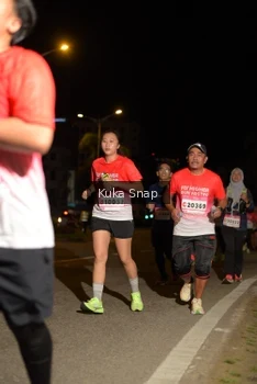 Runner Photo 1792240