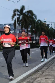 Runner Photo 1792322