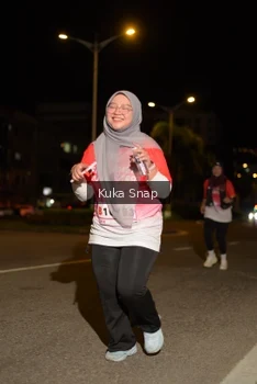 Runner Photo 1792436