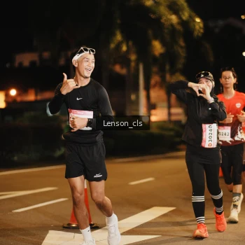 Runner Photo 1792621