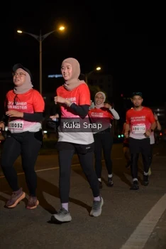 Runner Photo 1793564