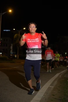 Runner Photo 1793860