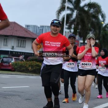 Runner Photo 1794293