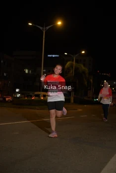 Runner Photo 1794301