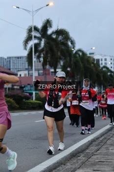 Runner Photo 1794363