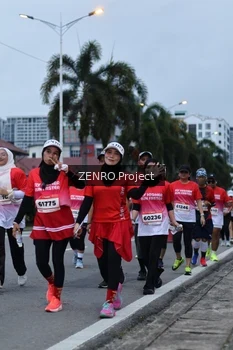 Runner Photo 1794408