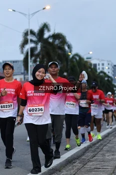 Runner Photo 1794416