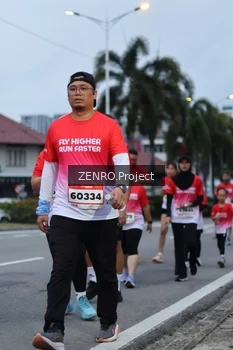 Runner Photo 1794465