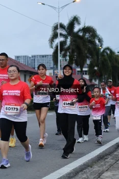 Runner Photo 1794473