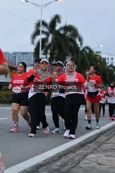 Runner Photo 1794599