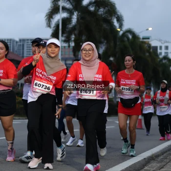Runner Photo 1794600