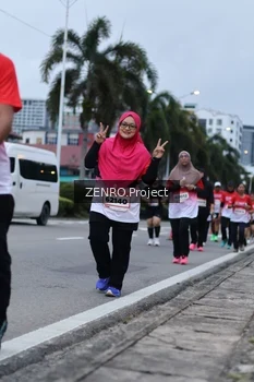 Runner Photo 1794661