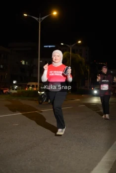 Runner Photo 1794750