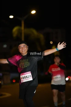 Runner Photo 1794789