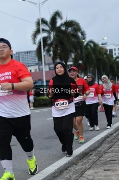 Runner Photo 1794911