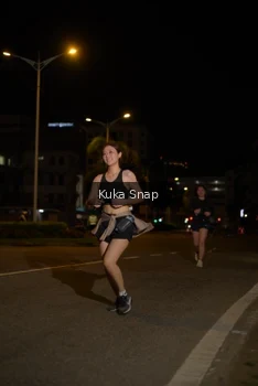Runner Photo 1794952