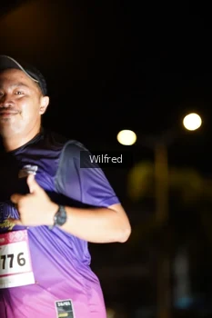 Runner Photo 1794954