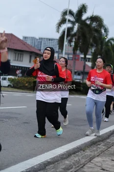 Runner Photo 1795074
