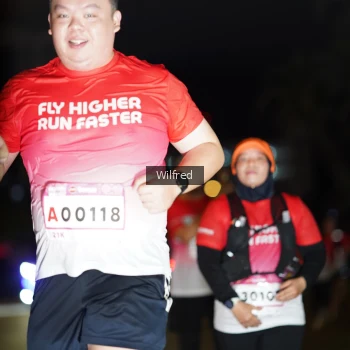 Runner Photo 1795109