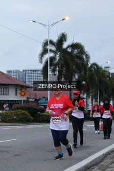 Runner Photo 1795145