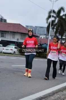 Runner Photo 1795349